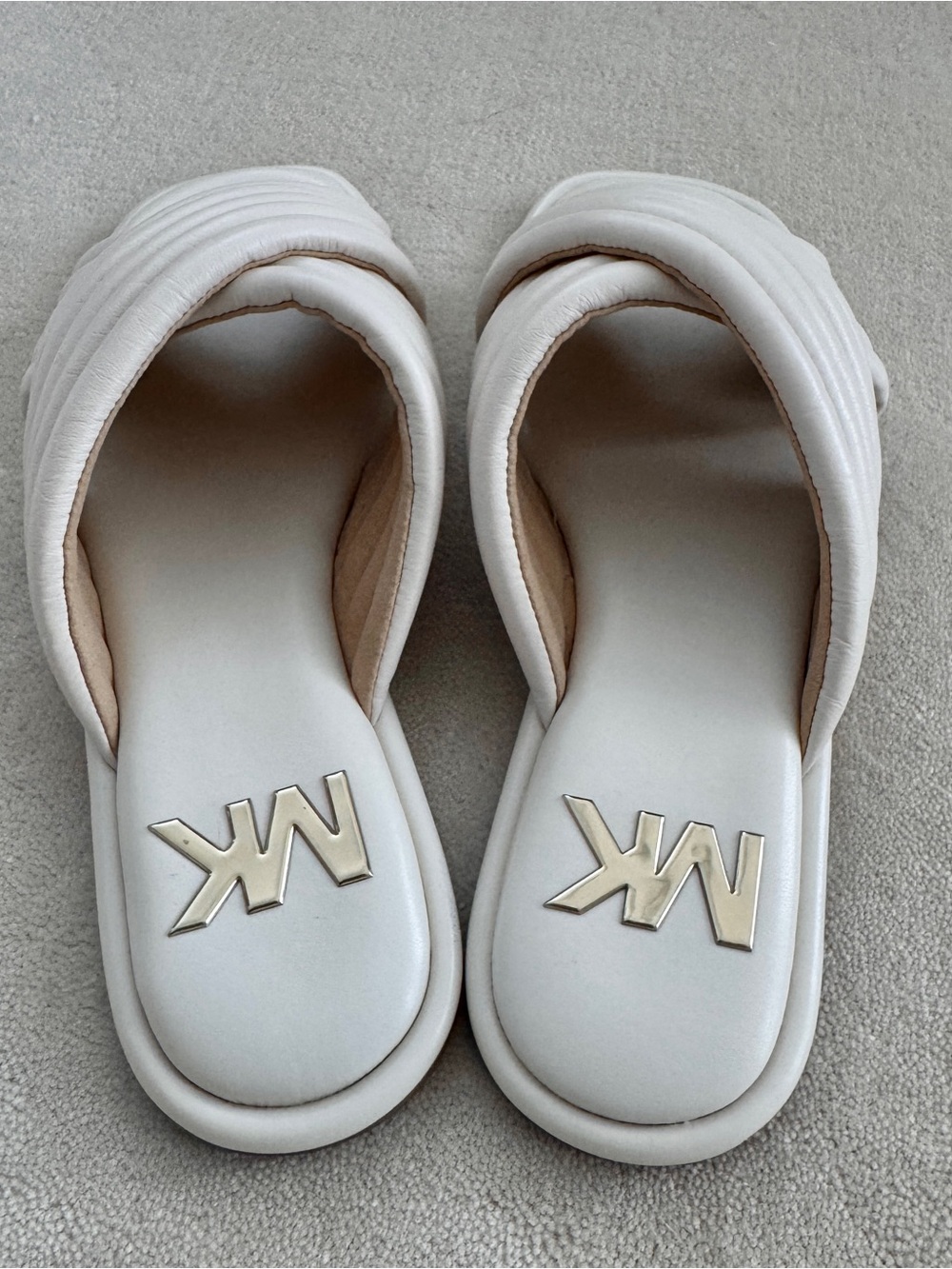 Michael Kors Quilted Leather Slide Sandals, Size 7.5 - Picture 3 of 3
